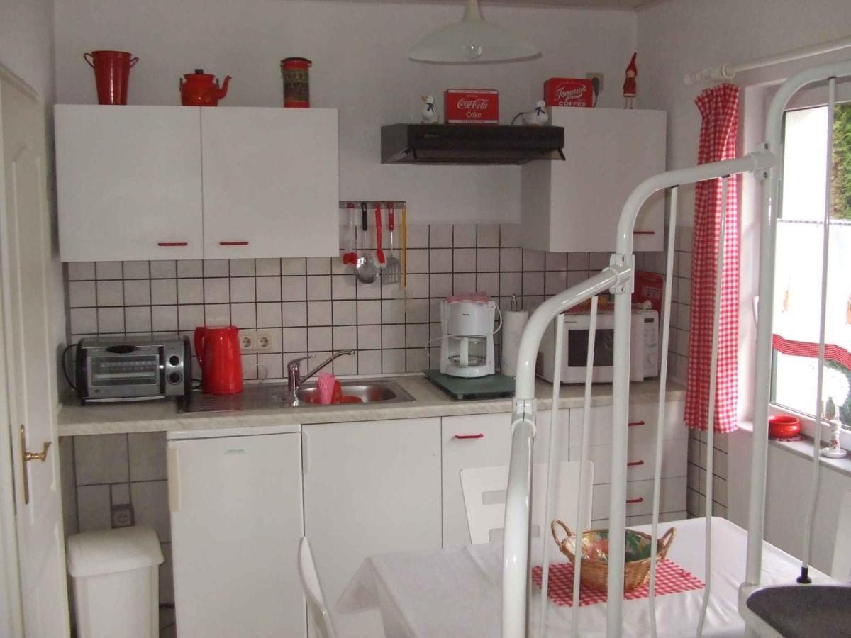 Holiday Home In Klein Kedingshagen 2755 Eksteriør billede